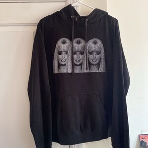 2000s K Tag Dolls Kill Evil Barbie Pullover Hoodie M